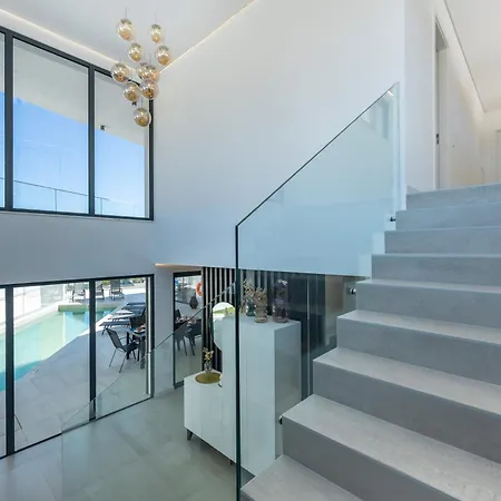 Dominica Villa Albufeira